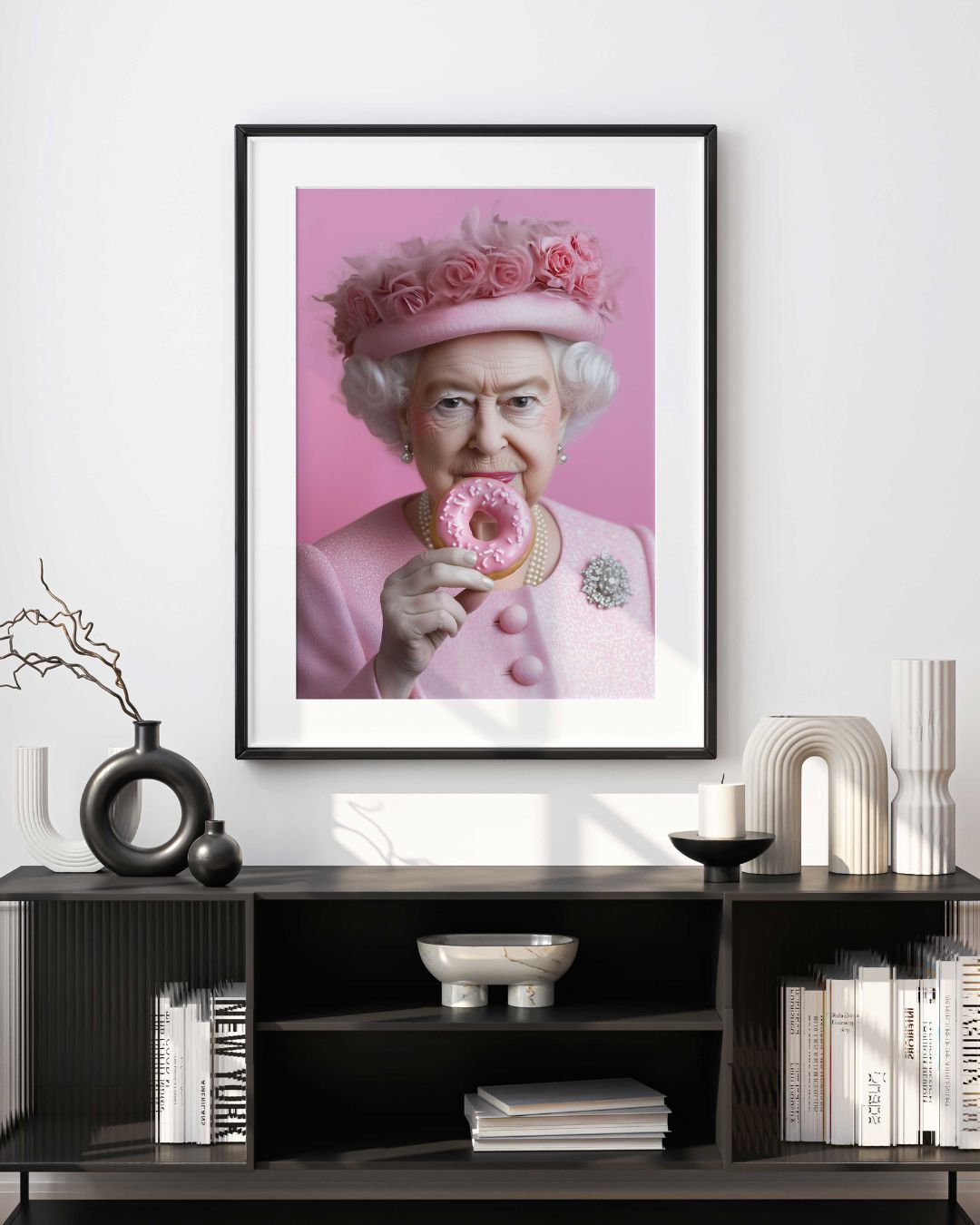 Donut & The Queen Frame