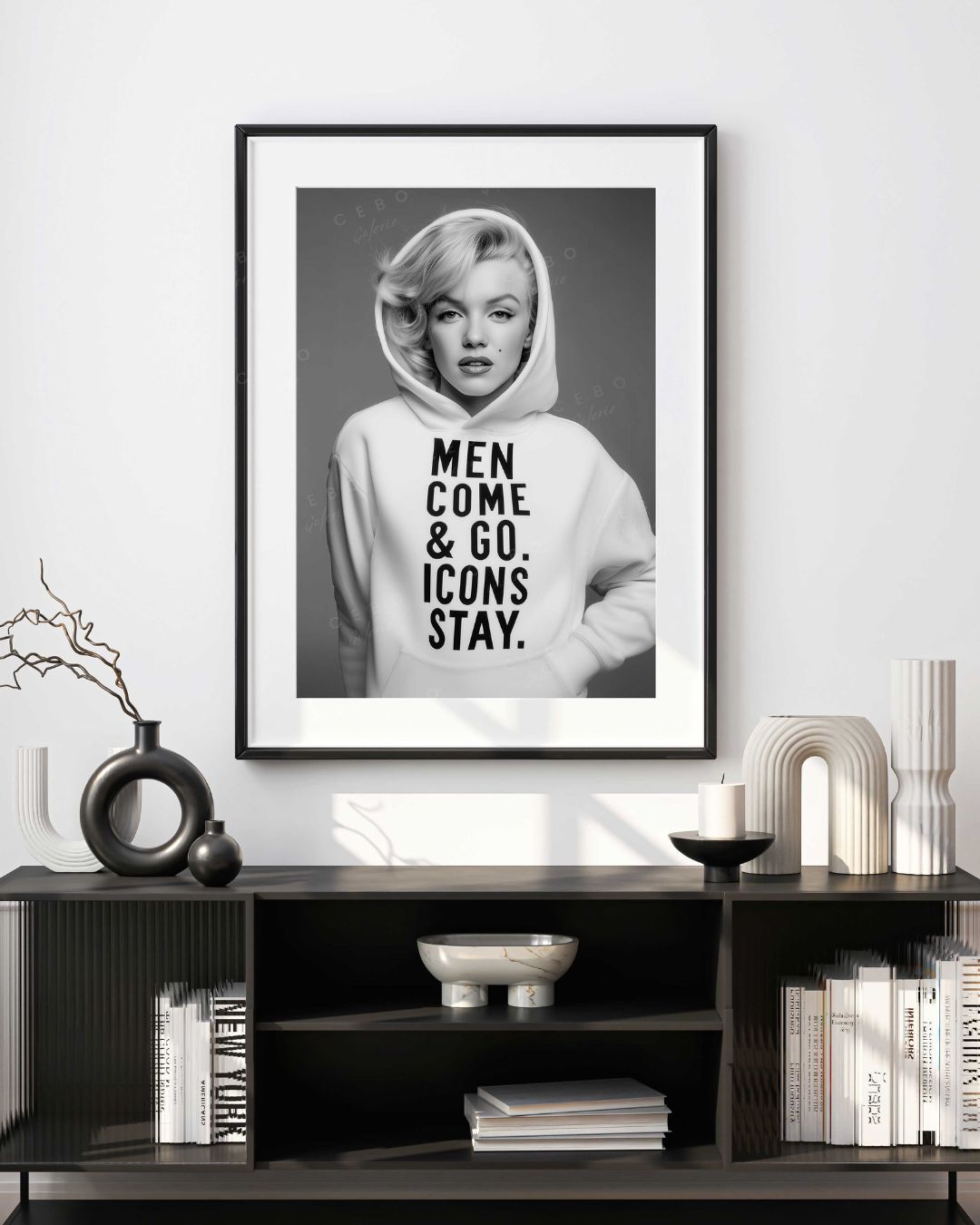 Gerahmter Kunstdruck „Men Come and Go, Icons Stay.“