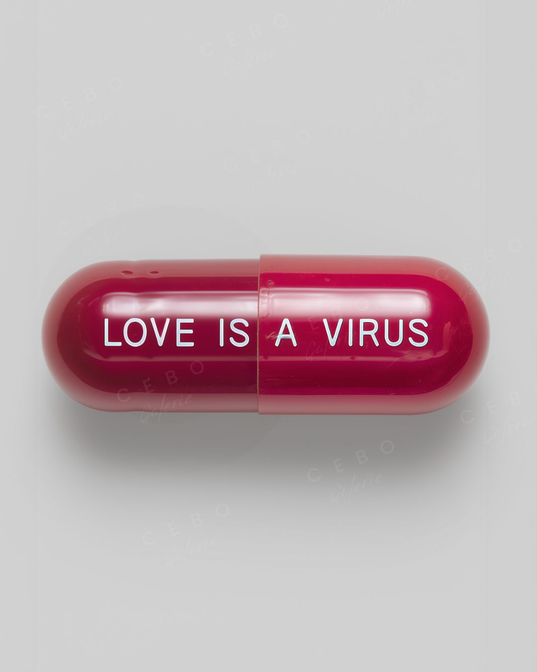 Affiche Love is a Virus