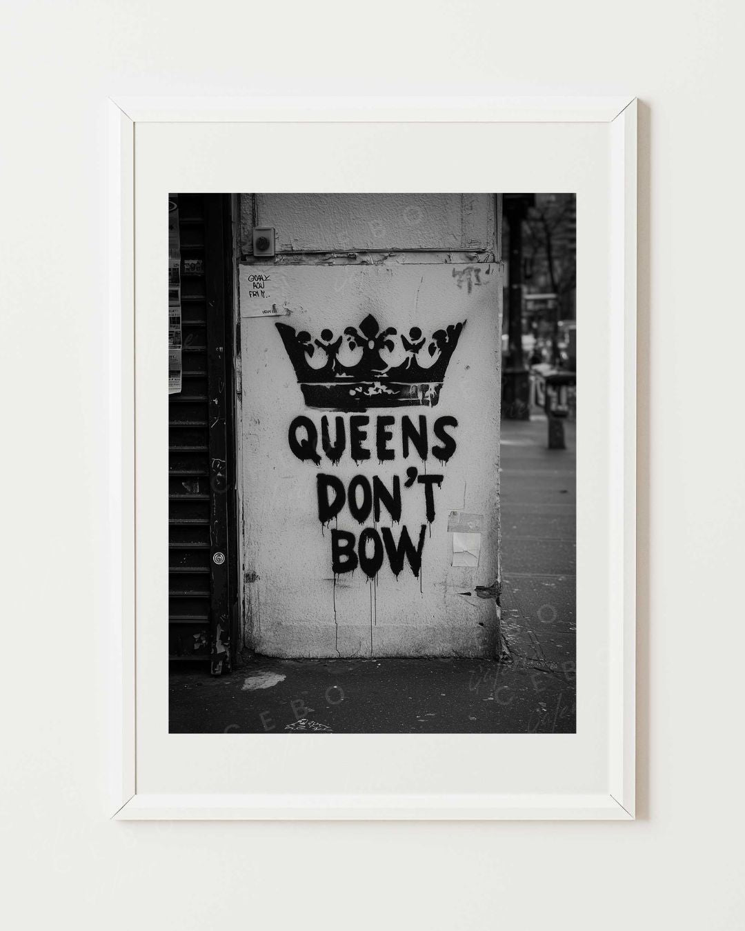 Queens Don't Bow Plakat