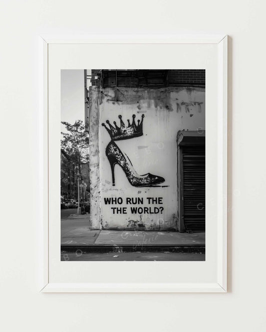 „Wer regiert die Welt?“-Poster?