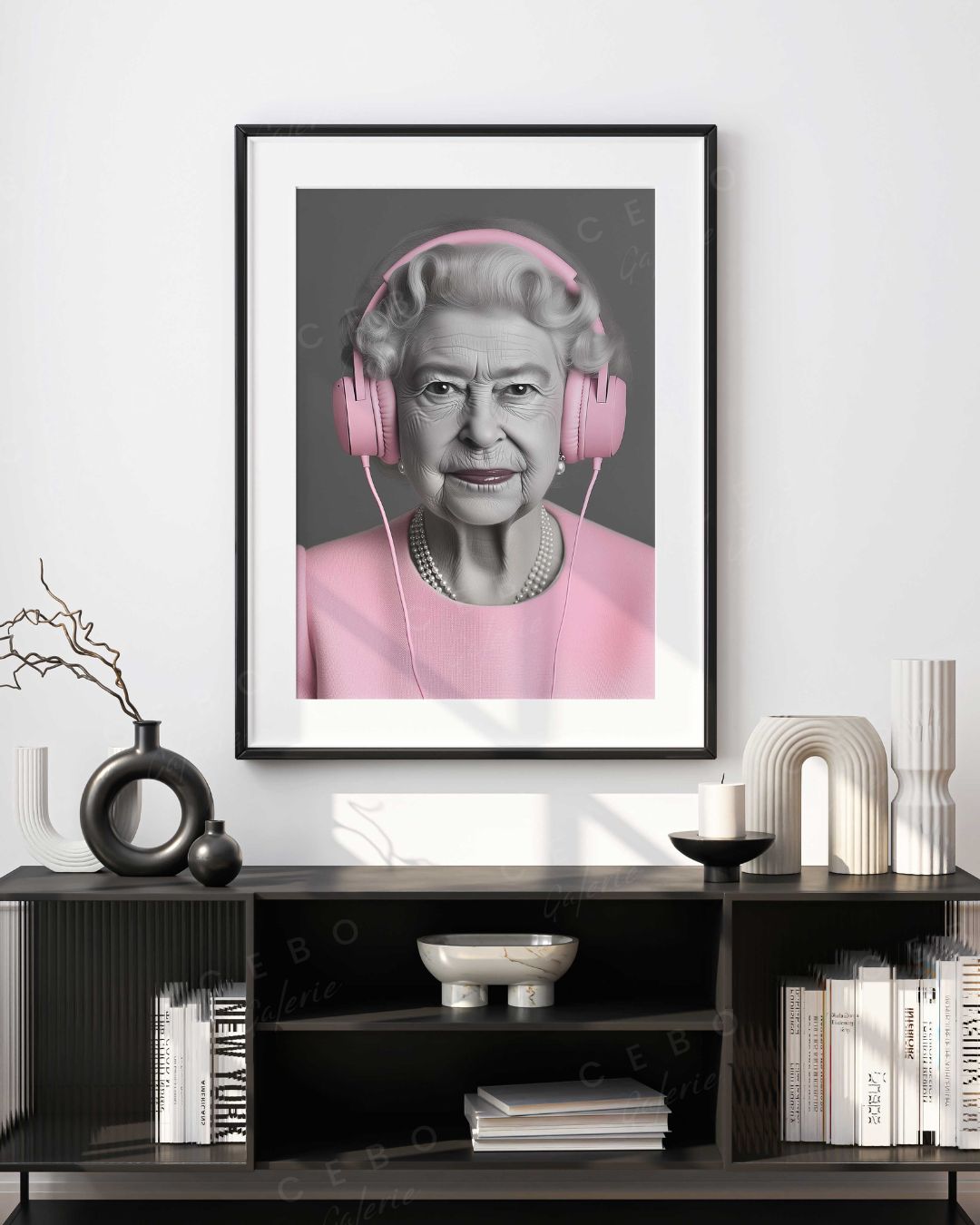 Pink Queen Frame